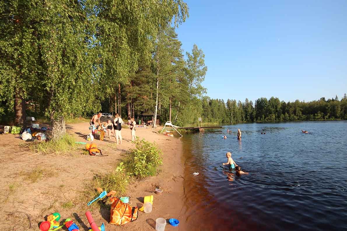 Varvojärven Uimaranta - Kuva: Tony Hagerlund